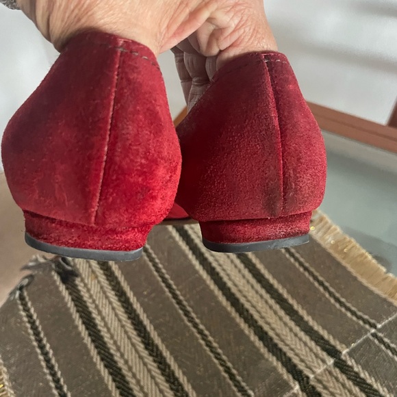 Louis Vuitton Ballerina flats with 1/2” heel. Classic - Picture 4 of 4